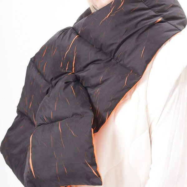 Reversible Qualited Padded Puffer Scarf - Image 2