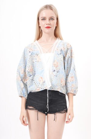 Long Sleeves Lace Trim Floral Blouse