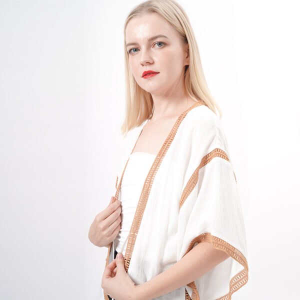Loose Fit Lace Trim Kimono Cardigan - Image 2