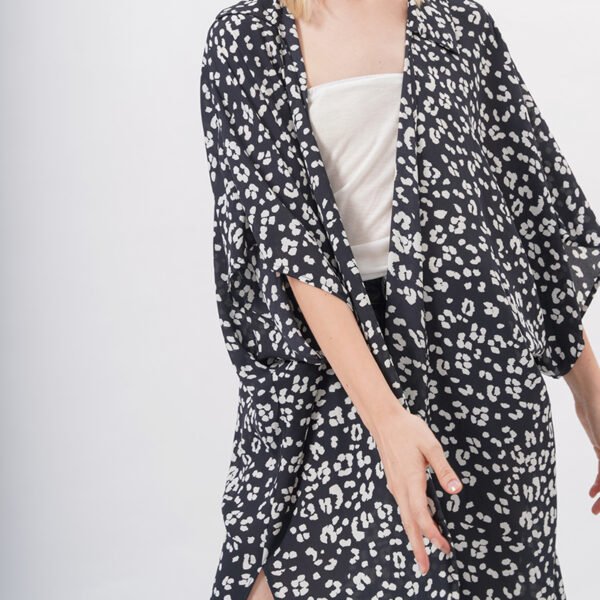 Open Front Floral Printed Boho Kimonos - Image 6
