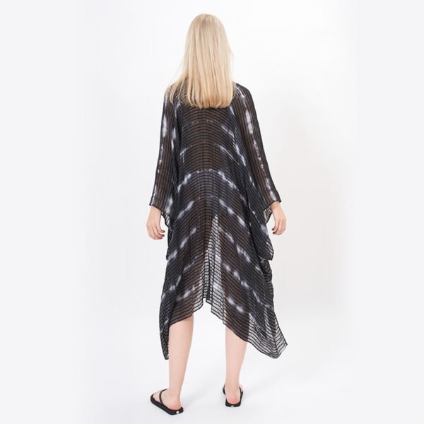 Stripes Printed Crinkled Long Cardigan Kimonos - Image 4