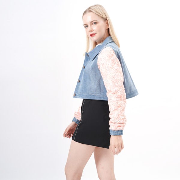 Long Sleeves Cropped Denim Jacket