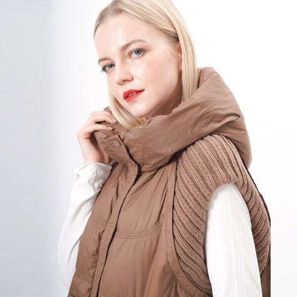 Hooded Zipper Up Padded Gilet With Pockets - Image 3