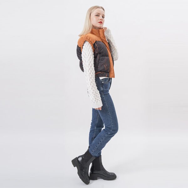 Sleeveless Quilted Cropped Puffer Vest - Image 6