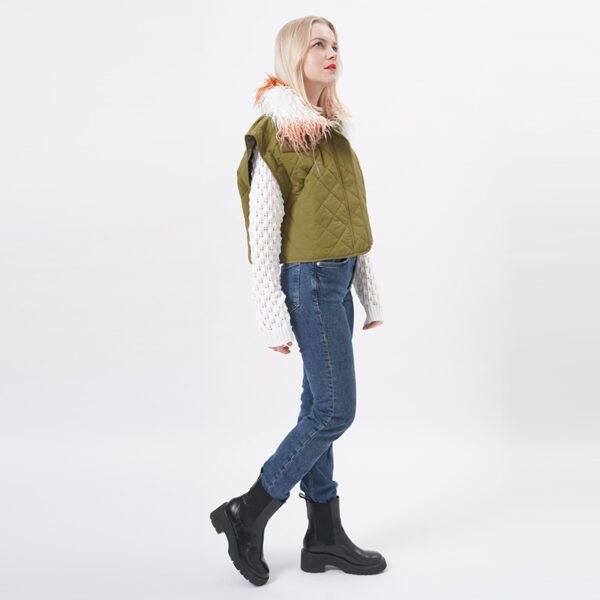 Cap Sleeves Cropped Puffer Vest - Image 6