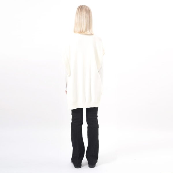 Plain Knitting Sweater with Short Sleeves - Image 3
