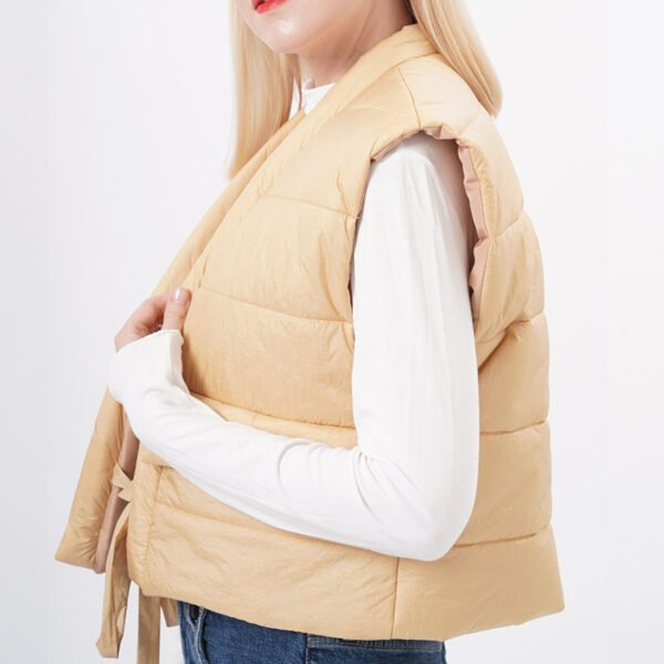 Sleeveless Quilted Cropped Padded Gilet with Pockets - Image 2