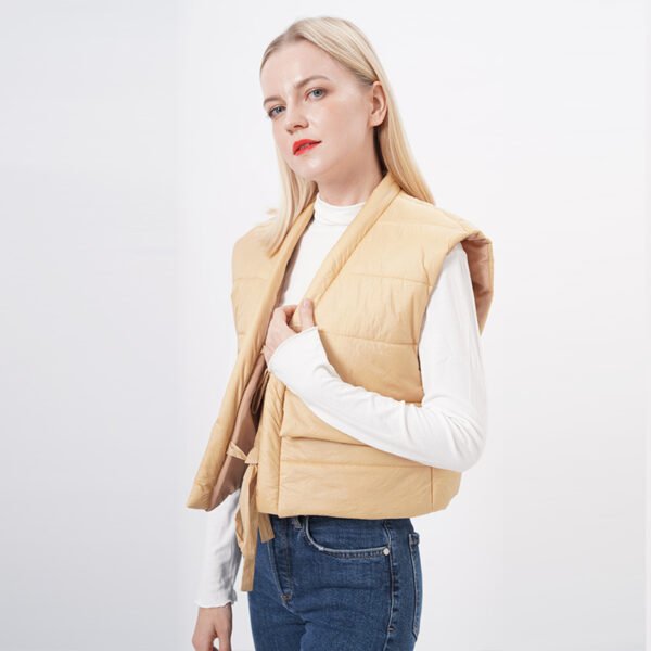 Sleeveless Quilted Cropped Padded Gilet with Pockets